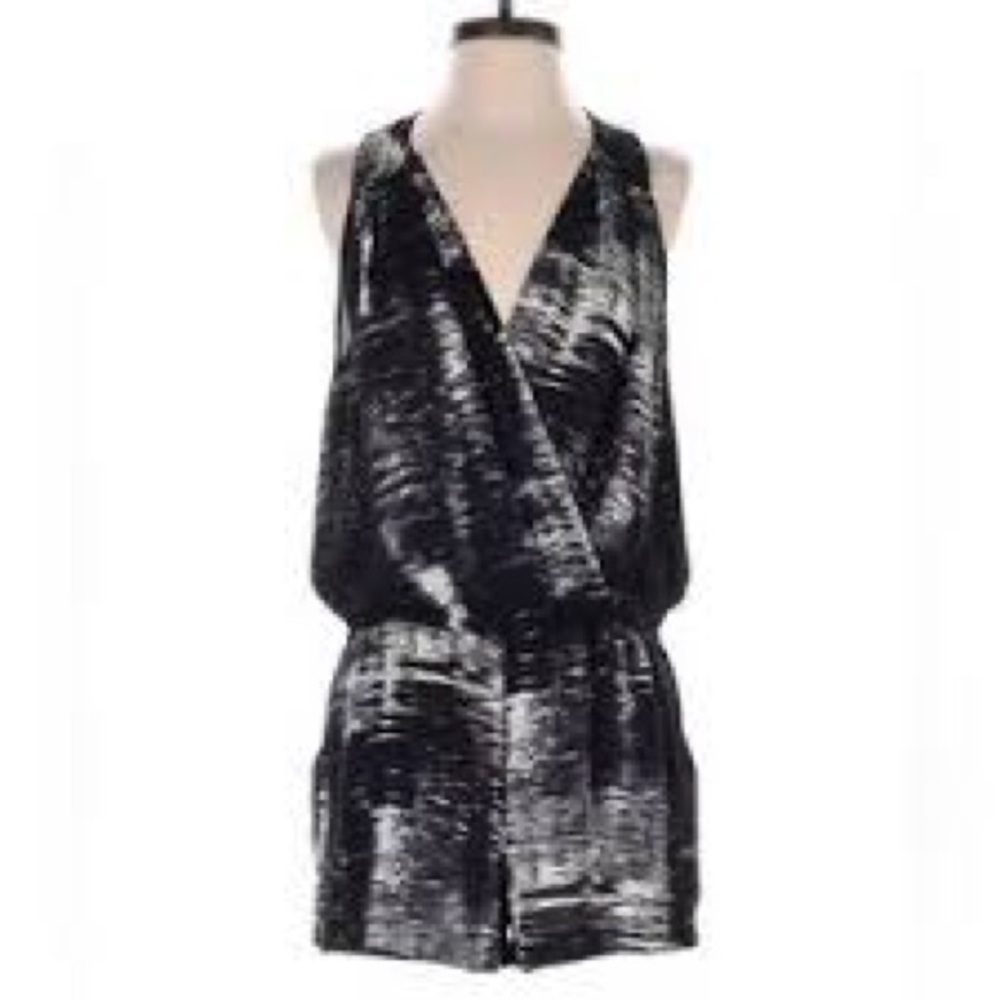 BCBGMaxAzria Black and White Abstract Print Romper